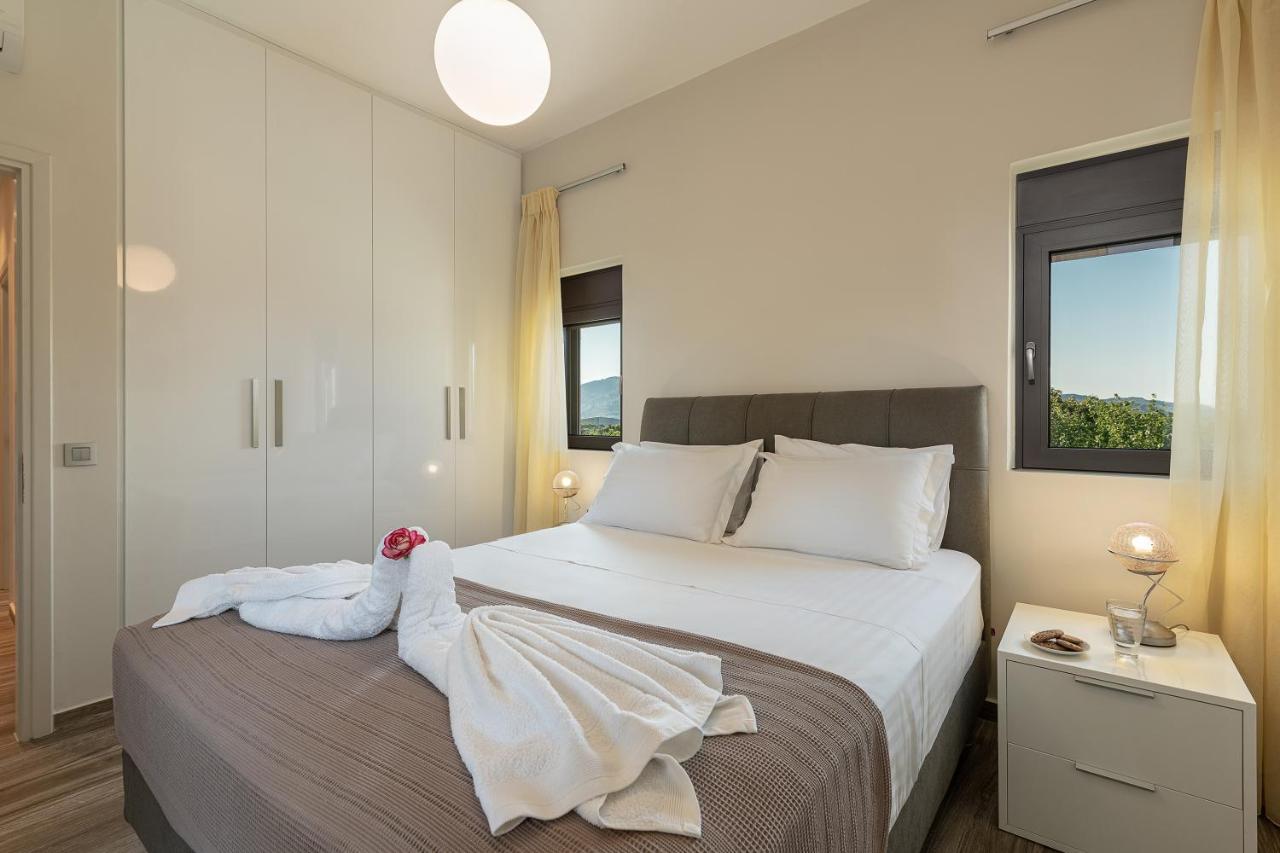 Villa Enny, 3 Bd With Private Heated Pool Agia  Екстериор снимка