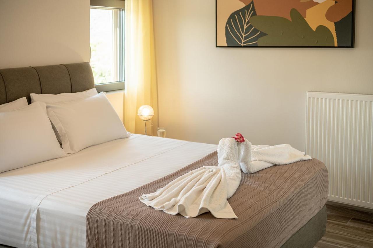 Villa Enny, 3 Bd With Private Heated Pool Agia  Екстериор снимка